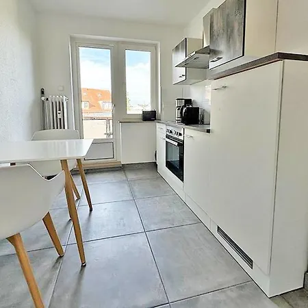 Air 13 Apartment *